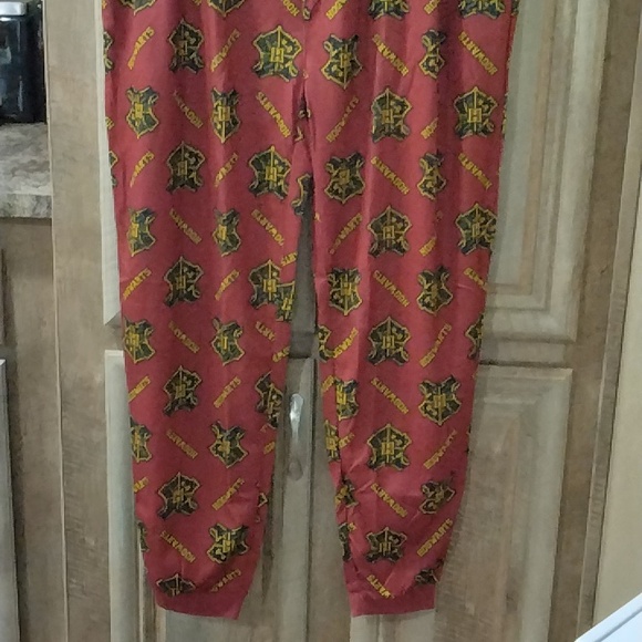 New With Tags Harry Potter Men's Sleep Jogger Pants With Pockets - Picture 3 of 16
